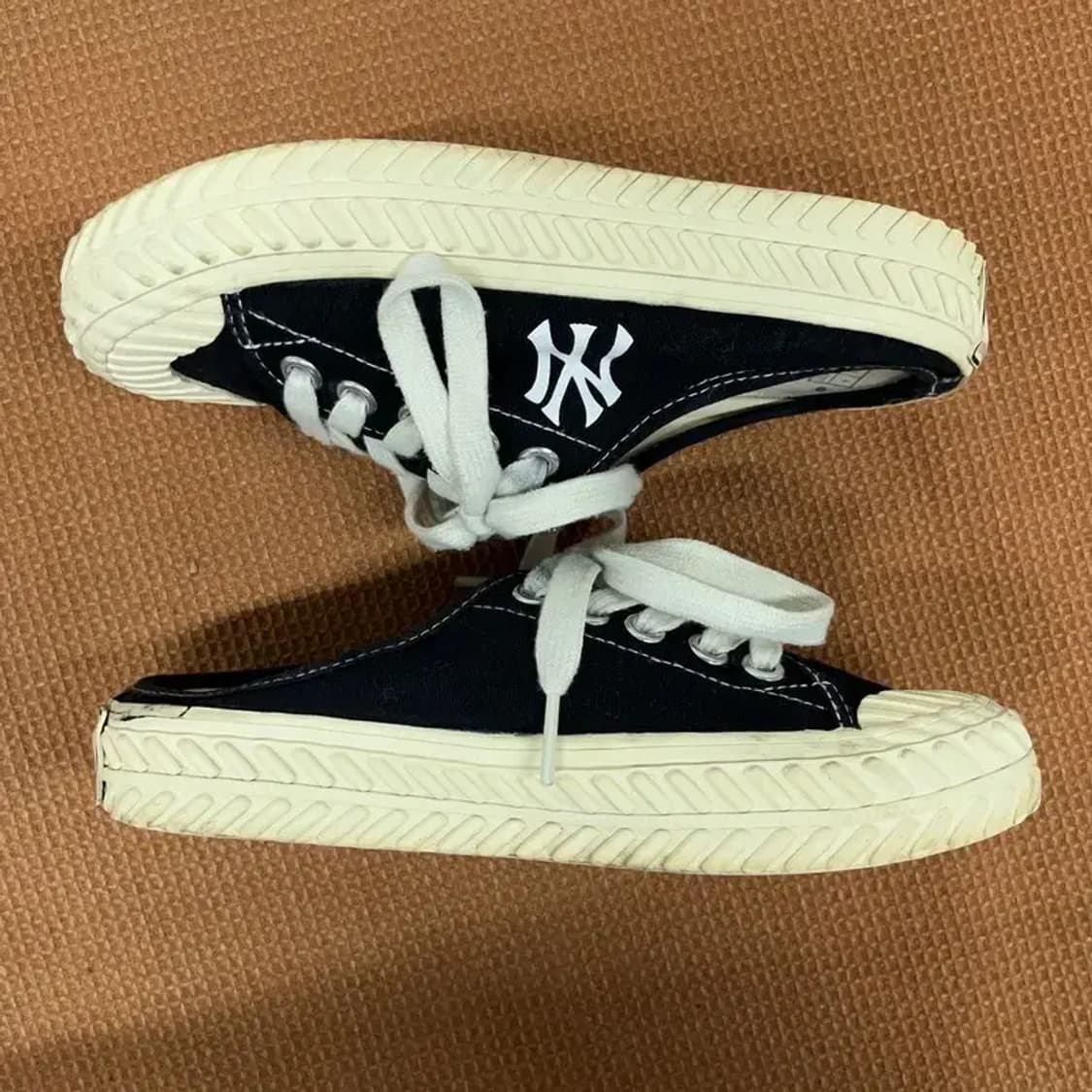 MLB 뉴욕양키스 오리진 뮬 신발 230 G08989 상품이미지3