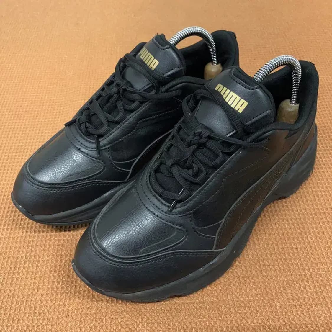 푸마 카시아 스니커즈 운동화 240 G08997 상품이미지1