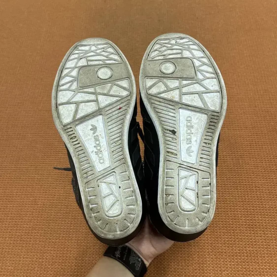 아디다스 오리지널 애티튜드 업 스니커즈 운동화 220 G06629 상품이미지4