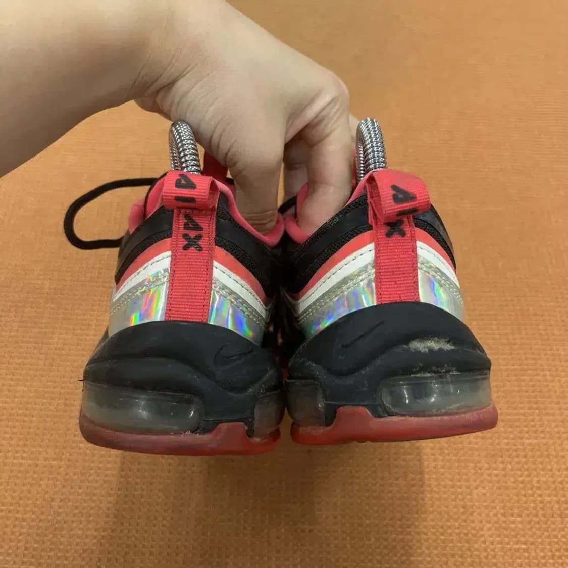 나이키 에어맥스 97 울트라 SE 스니커즈 운동화 230 G06678 상품이미지2