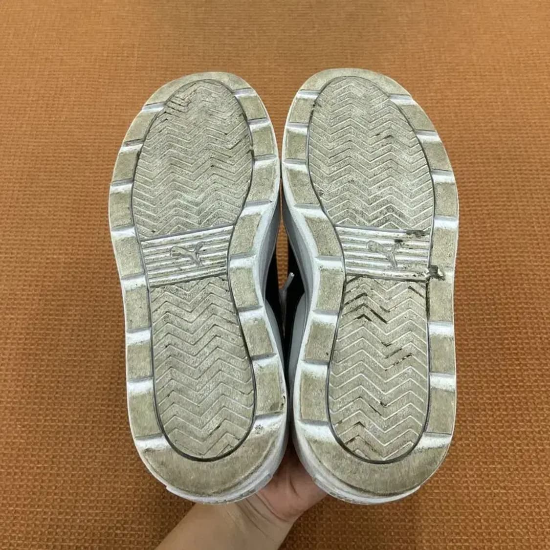 푸마 카르멘 레더 스니커즈 운동화 230 G06695 상품이미지4