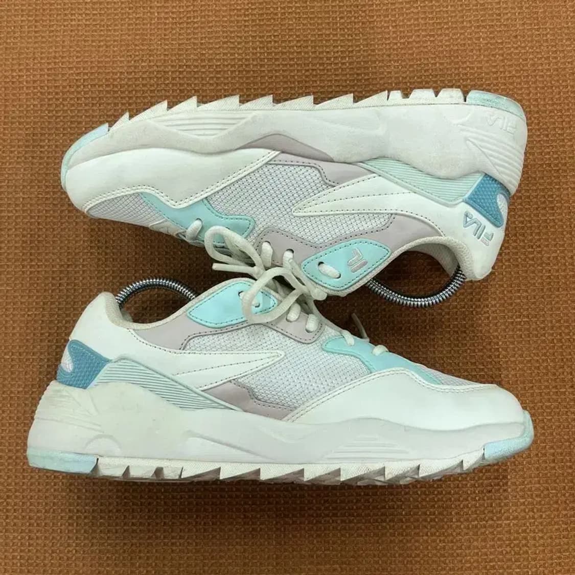 필라 볼트 어글리슈즈 운동화 235 G06756 상품이미지3