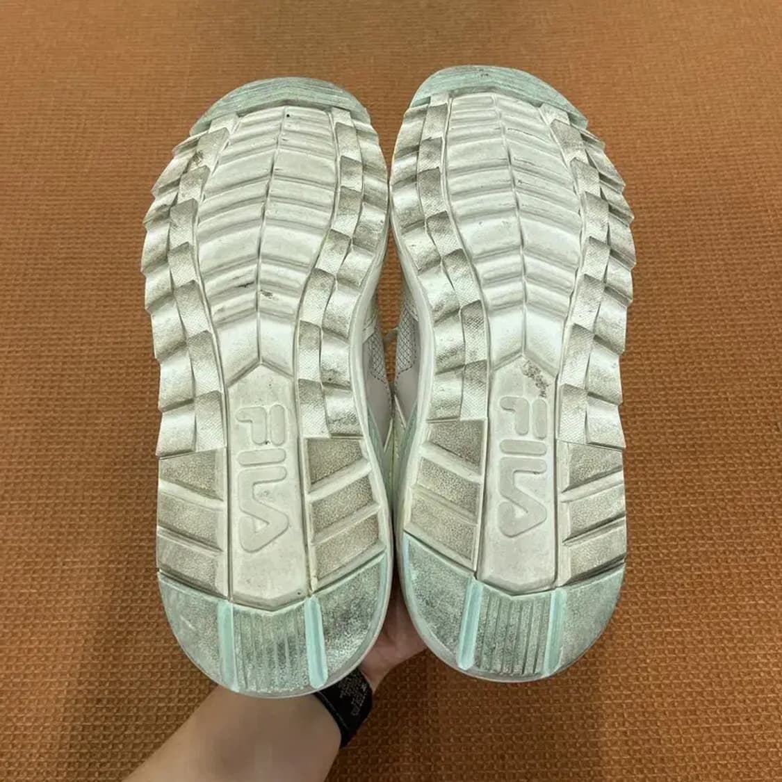 필라 볼트 어글리슈즈 운동화 235 G06756 상품이미지4