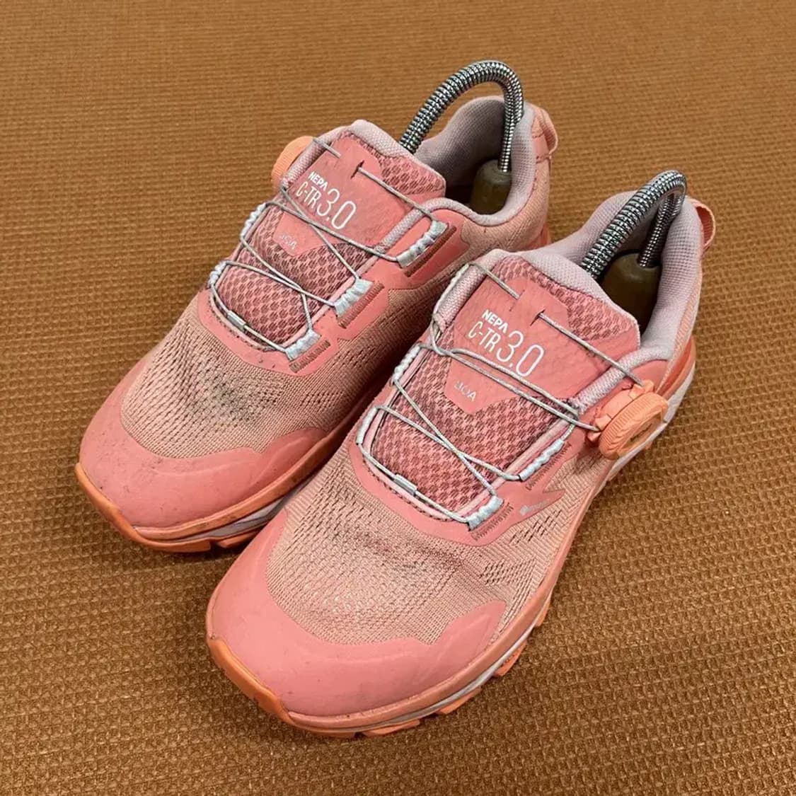 네파 스톰프 GTX 트레킹화 등산화 235 G06856 상품이미지1