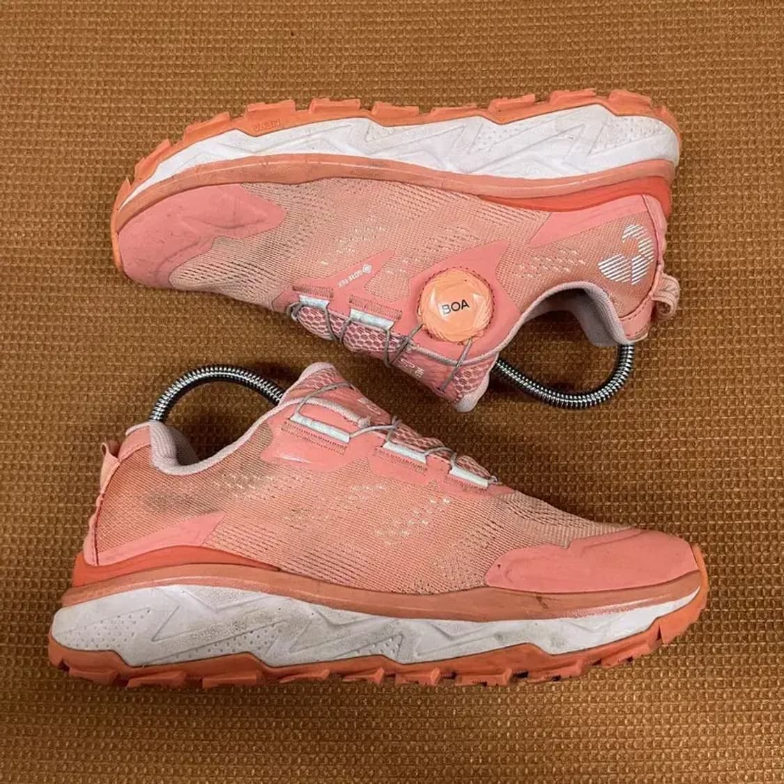 네파 스톰프 GTX 트레킹화 등산화 235 G06856 상품이미지3