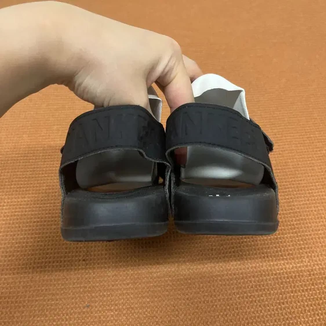 MLB 애플 뉴욕양키스 샌들 230 G06843 상품이미지2