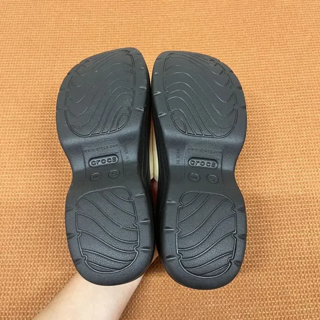 크록스 스카이라인 슬라이드 슬리퍼 W5 G06854 상품이미지4