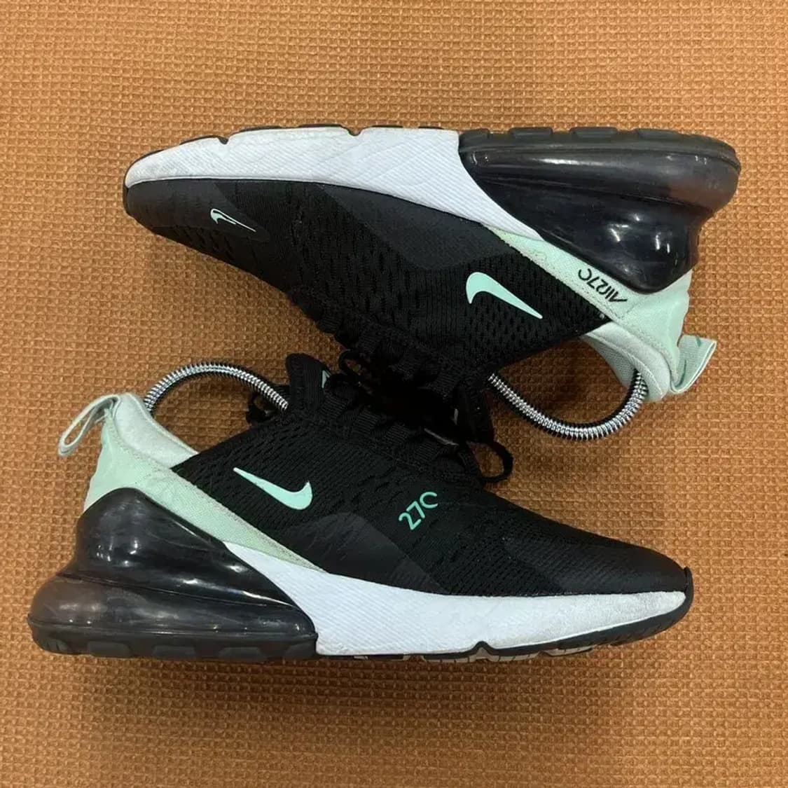 나이키 에어맥스 270 운동화 230 G06764 상품이미지3