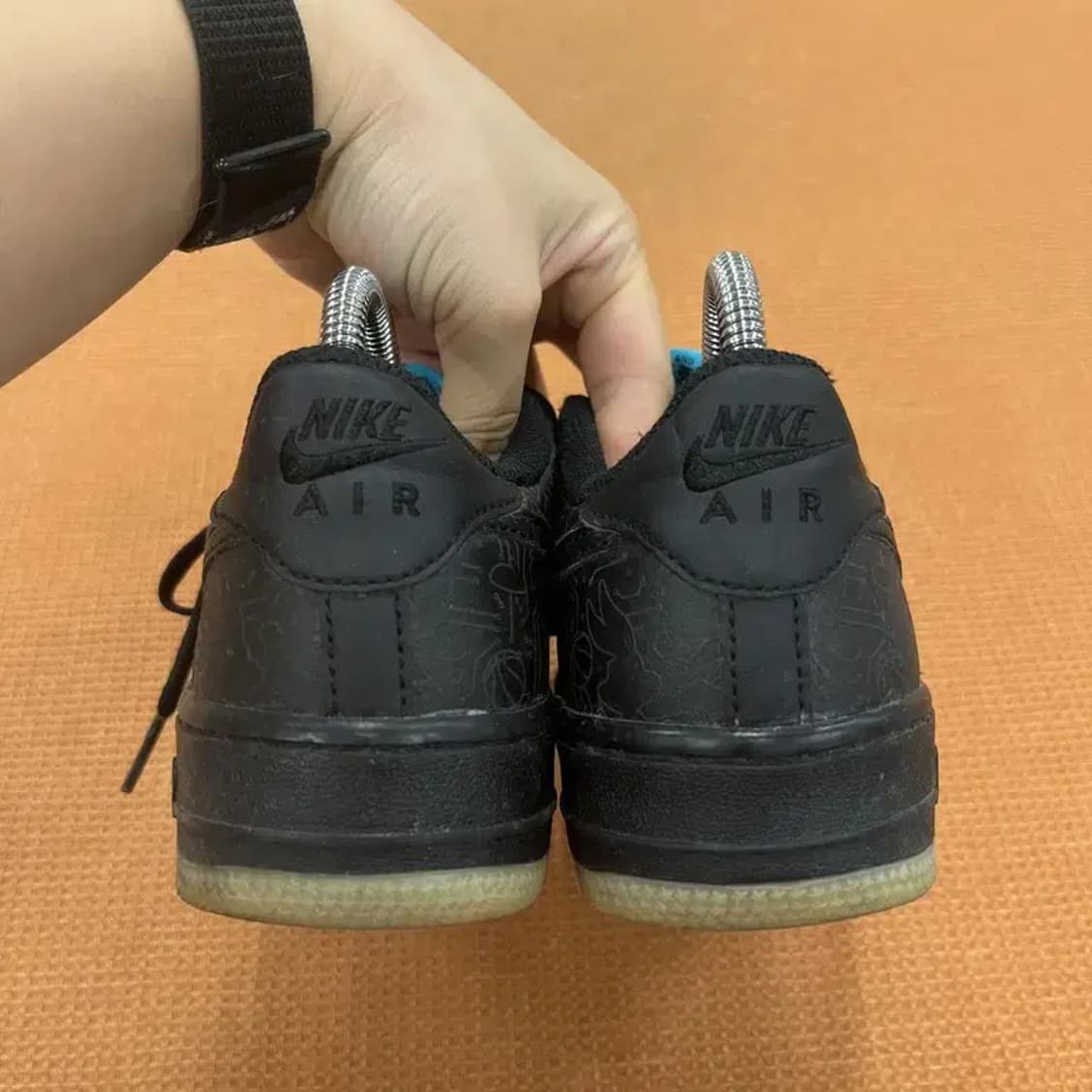나이키 에어포스 1 06스니커즈 운동화 230 G06767 상품이미지2