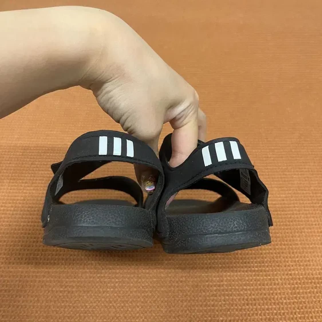 아디다스 아딜렛 샌들 220 G06889 상품이미지2