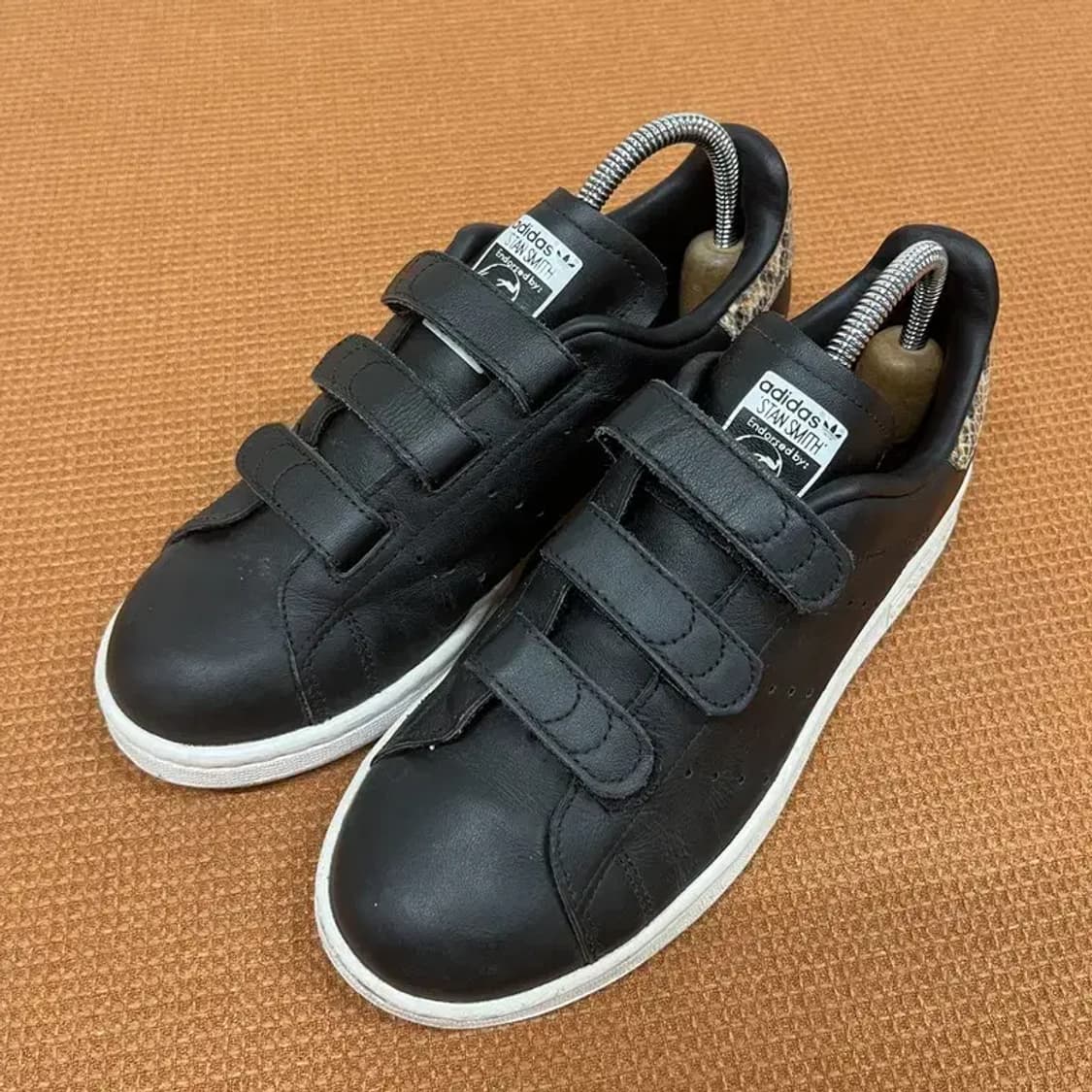 아디다스 스탠스미스 레오파드 스니커즈 운동화 225 G06891 상품이미지1