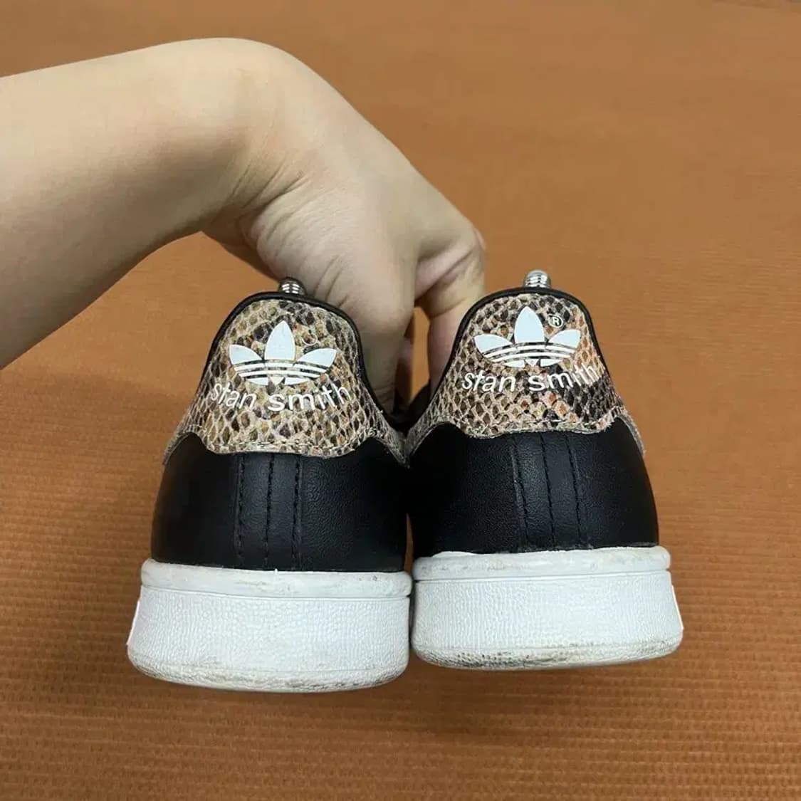 아디다스 스탠스미스 레오파드 스니커즈 운동화 225 G06891 상품이미지2