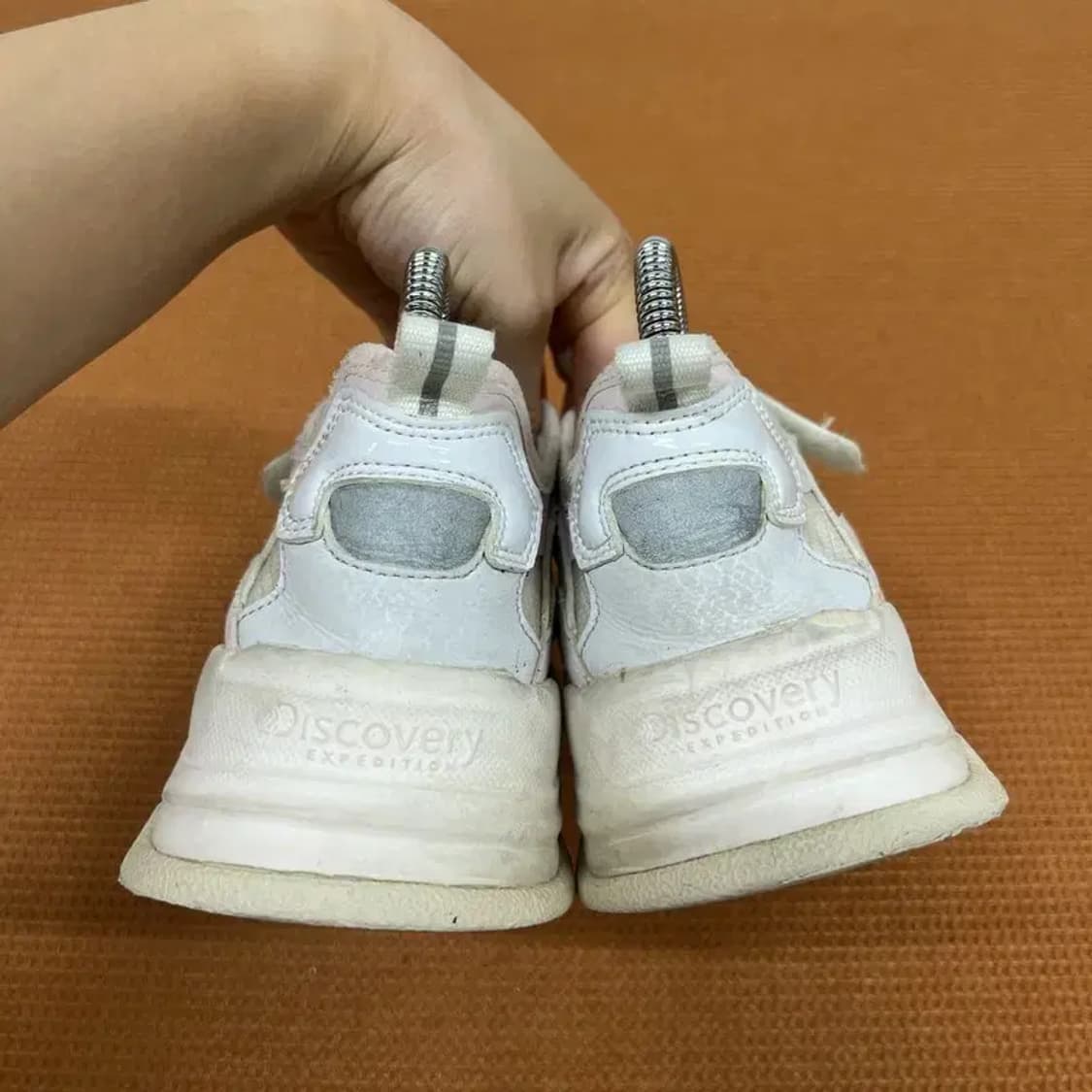 디스커버리 버킷 디워커 V2 스니커즈 운동화 220 G06926 상품이미지2