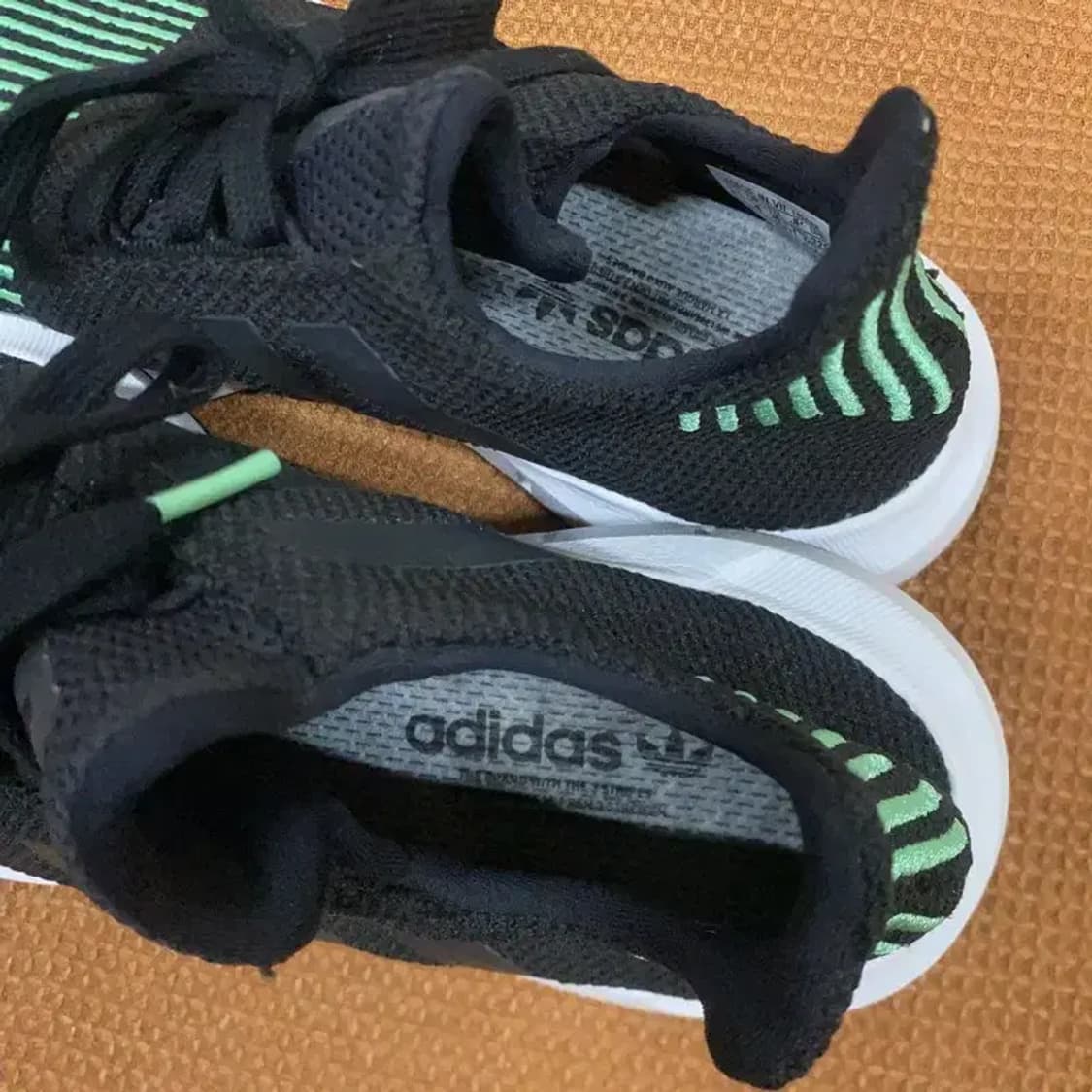 아디다스 스위프트런 런닝화 운동화 225 G06956 상품이미지6