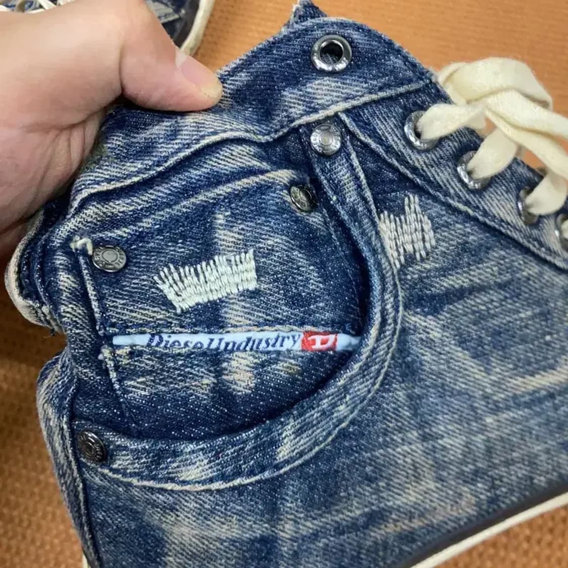 디젤 더티워싱 데님 하이탑 스니커즈 운동화 43 G06959 상품이미지6