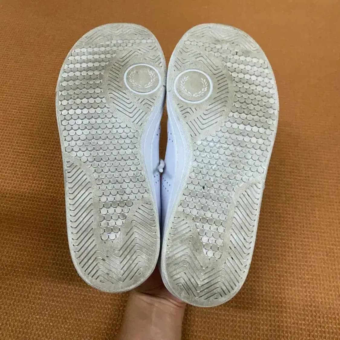 프레드페리 레더 스니커즈 운동화 UK4 G06963 상품이미지4