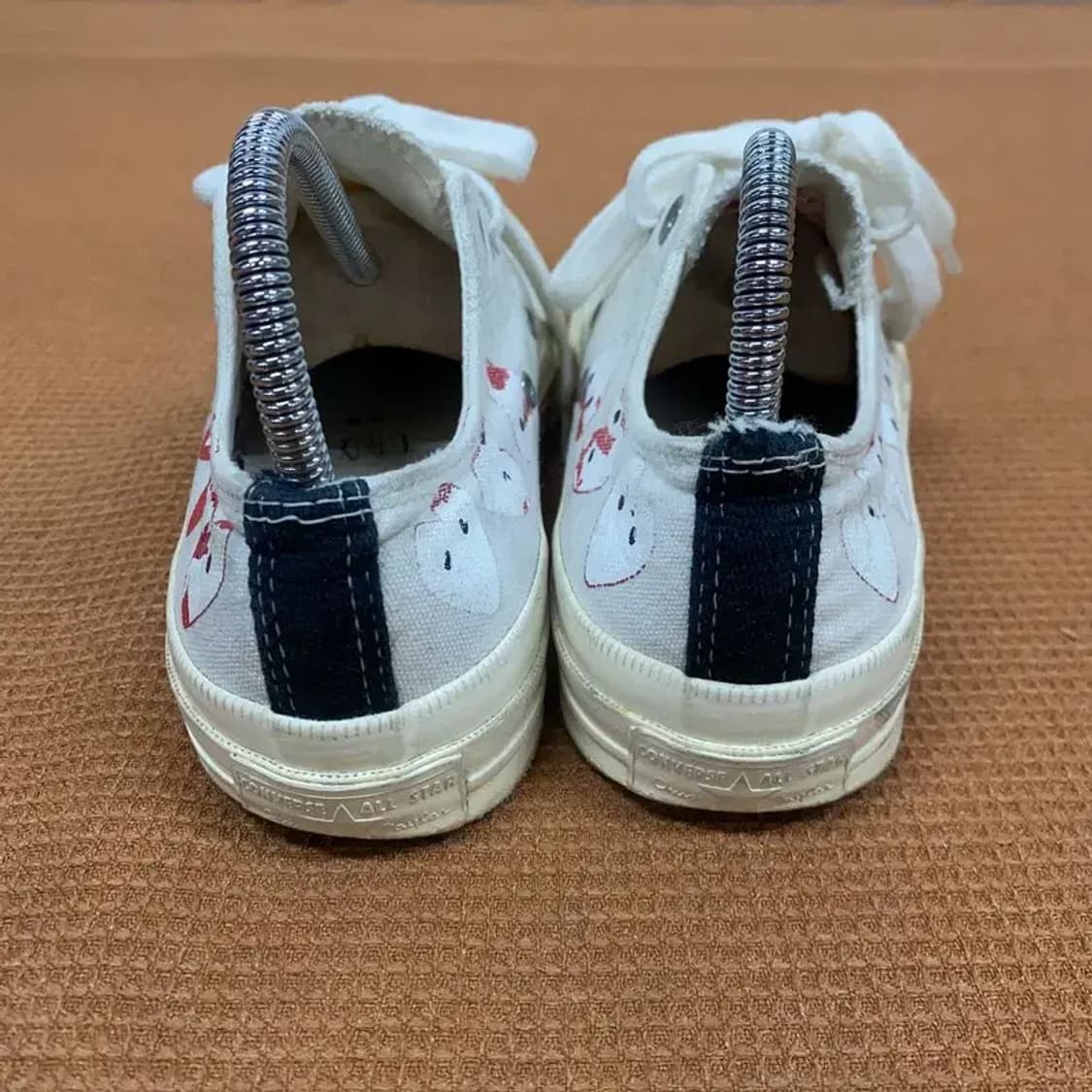 꼼데가르송 컨버스 척 70 멀티하트 로우 스니커즈 240 G06928 상품이미지2