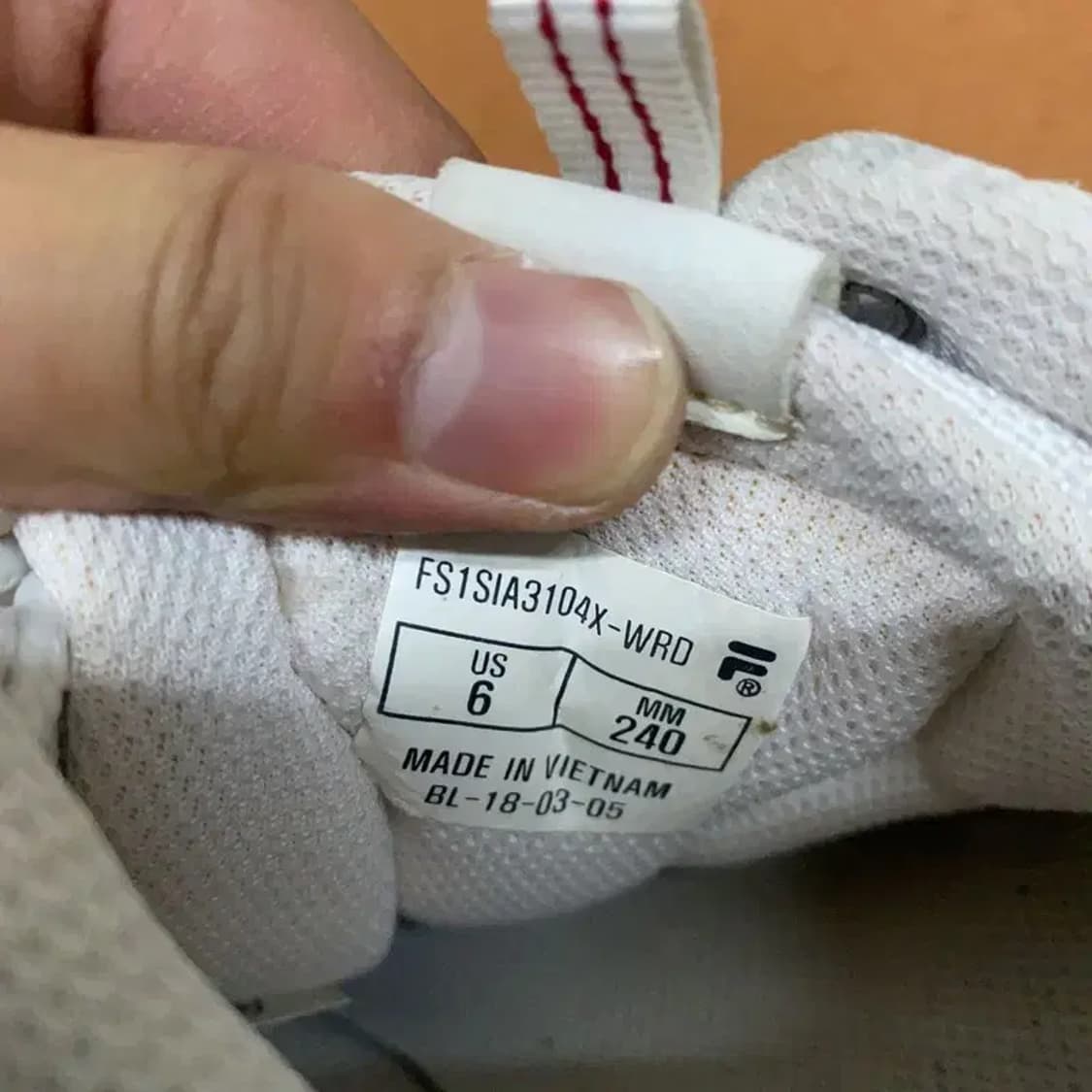 필라 테이피테잎 스니커즈 운동화 240 G06972 상품이미지5