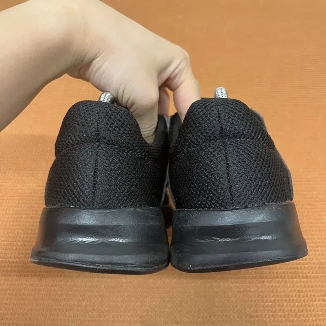 아디다스 쇼더웨이 스니커즈 운동화 245 G06986 상품이미지2