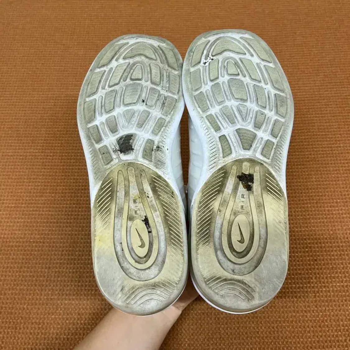 나이키 에어맥스 엑시스 스니커즈 운동화 230 G06991 상품이미지4