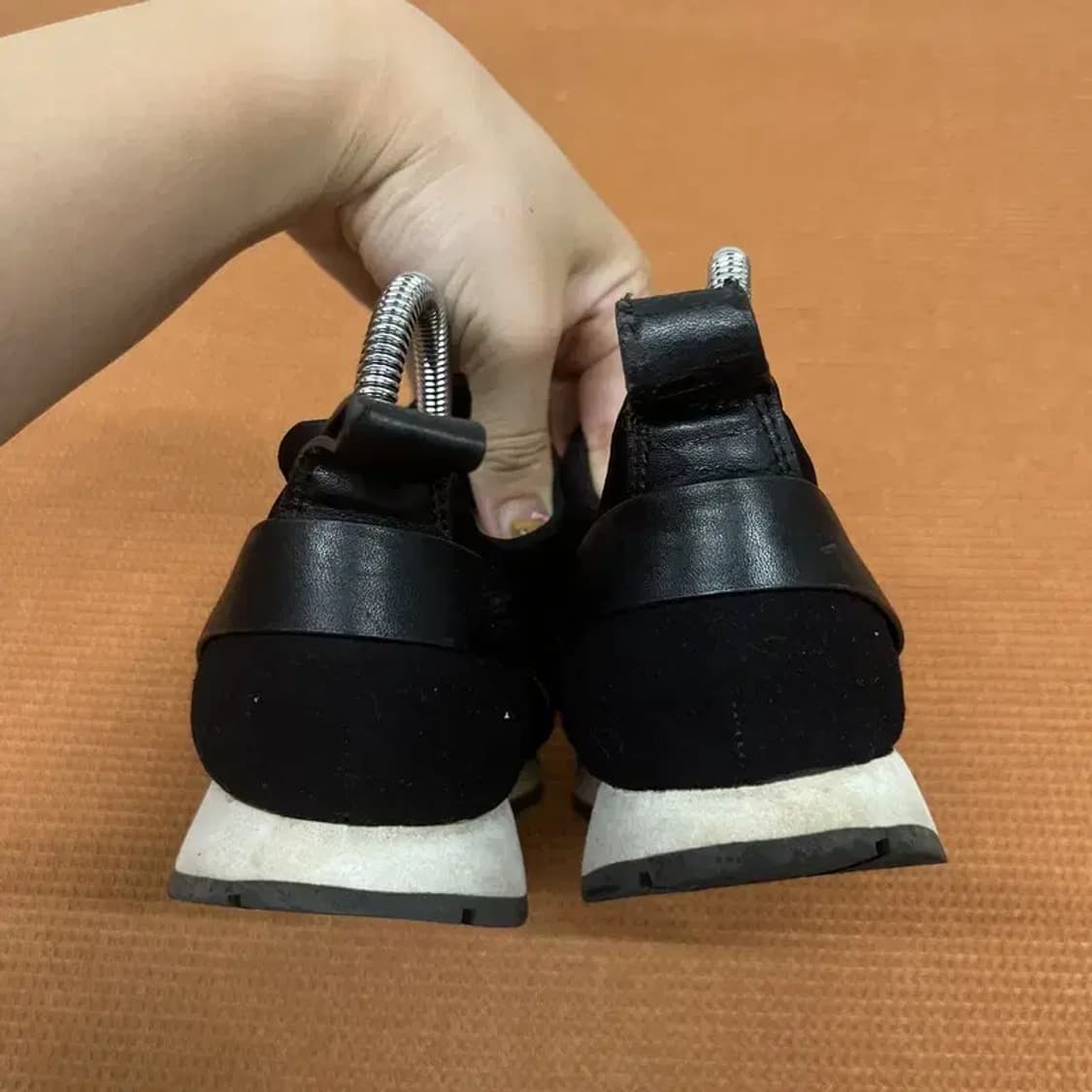 찰스앤키스 블랙 여성 슬립온 G07009 상품이미지2