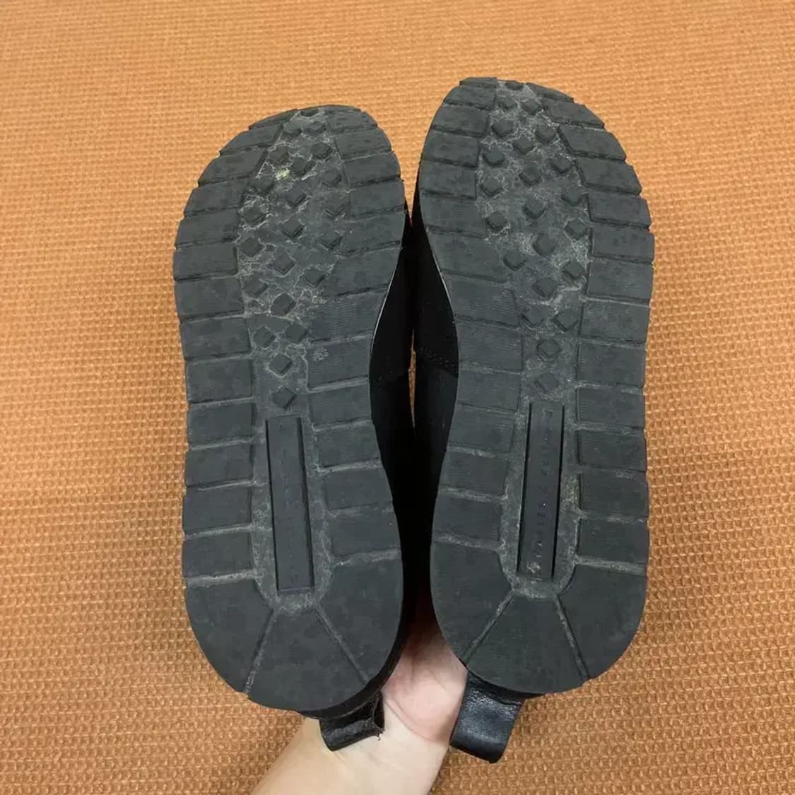 찰스앤키스 블랙 여성 슬립온 G07009 상품이미지4