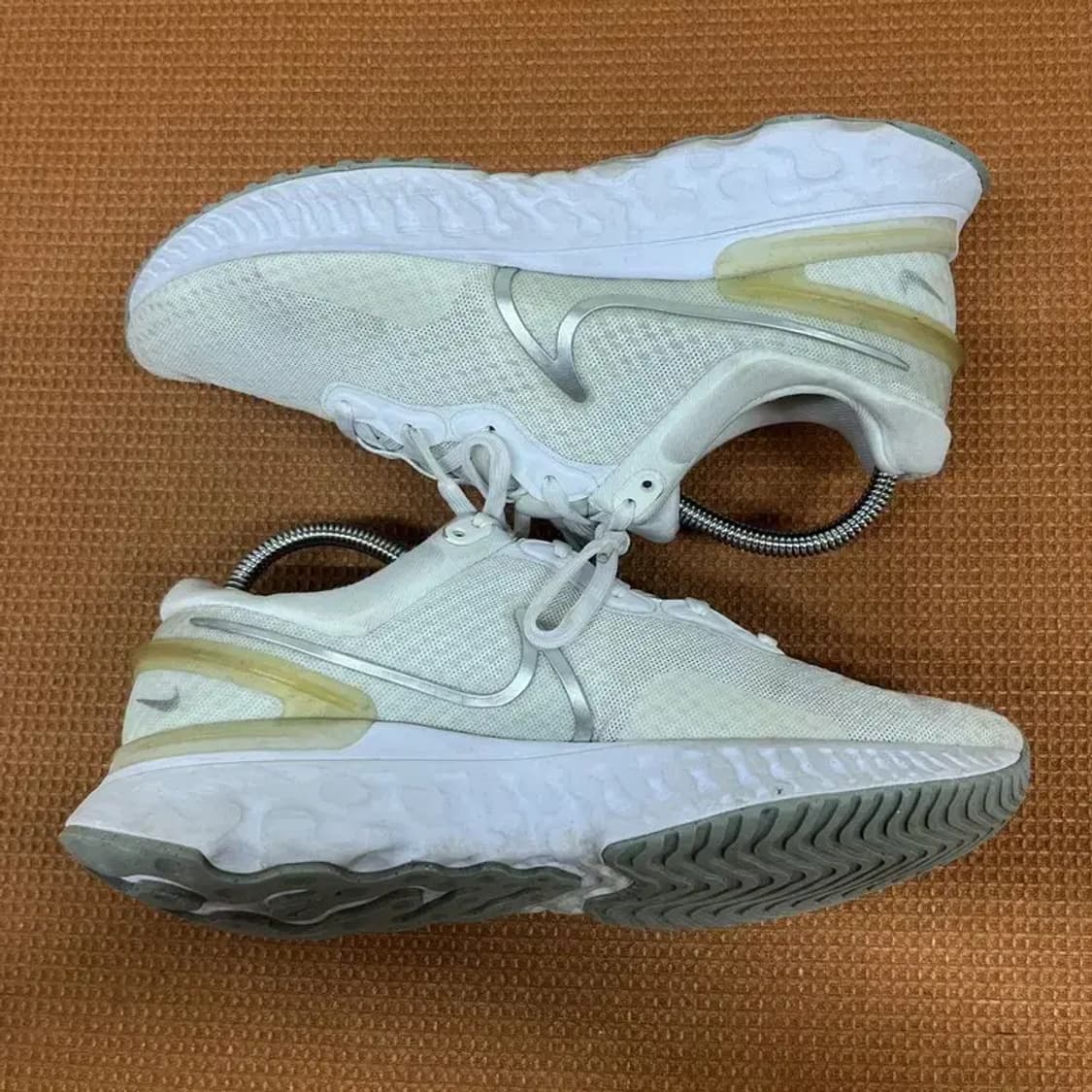 나이키 리액트 마일러 3 런닝화 운동화 245 G07025 상품이미지3