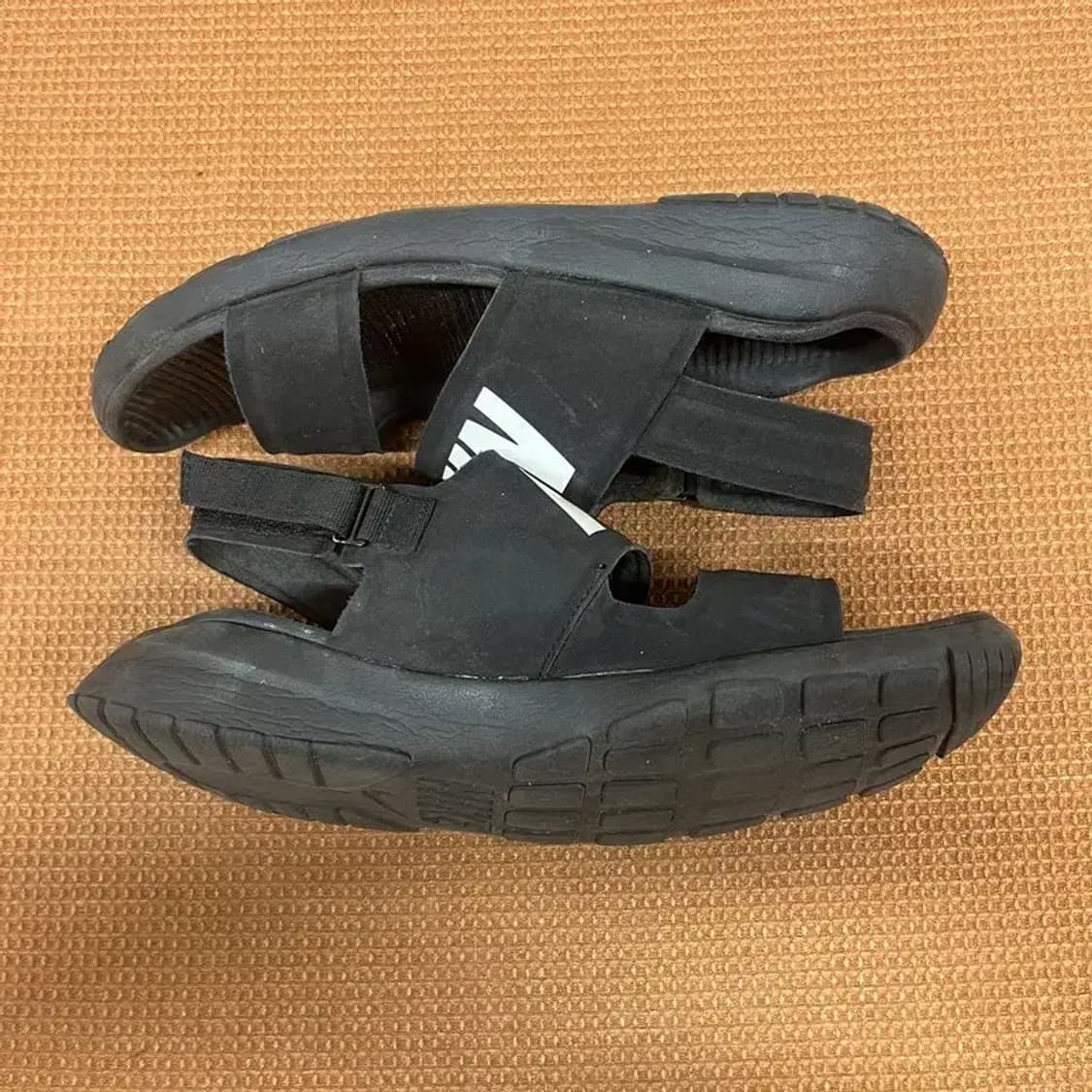 나이키 탄준 여름 샌들 240 G07075 상품이미지3