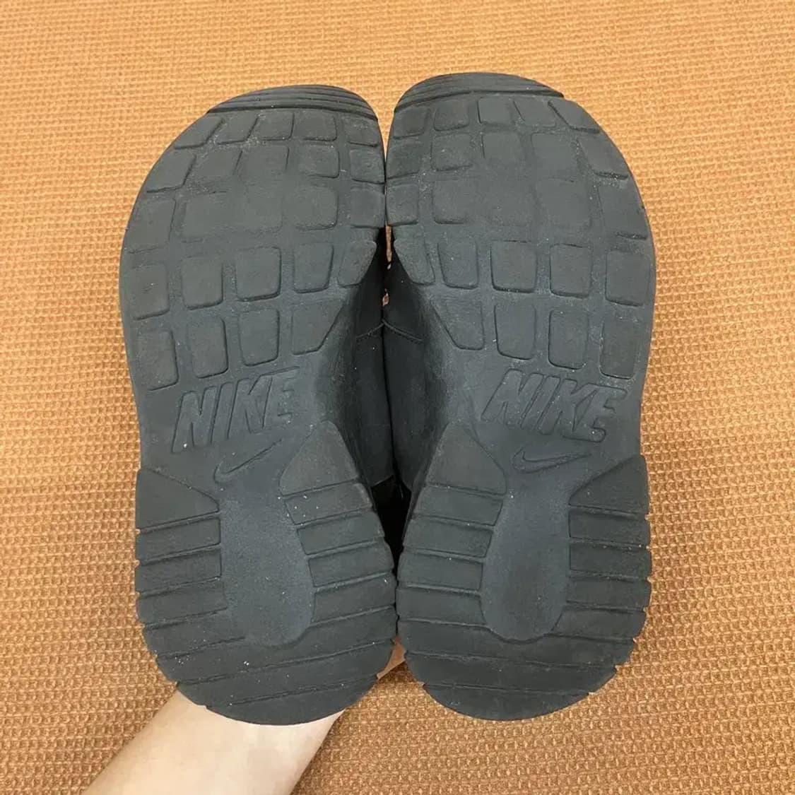 나이키 탄준 여름 샌들 240 G07075 상품이미지4
