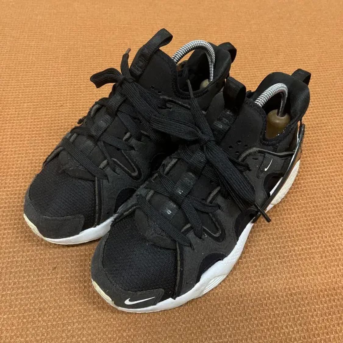 나이키 에어 허라치 크래프트 스니커즈 운동화 240 G07077 상품이미지1