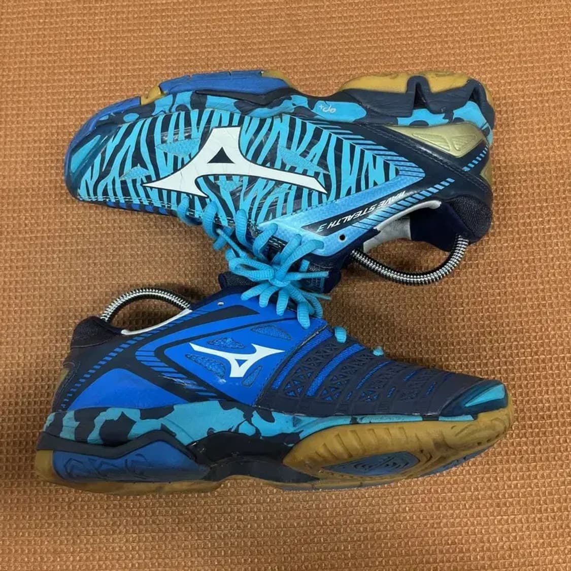 미즈노 웨이브 스텔스 3 배드민턴화 운동화 235 G07078 상품이미지3