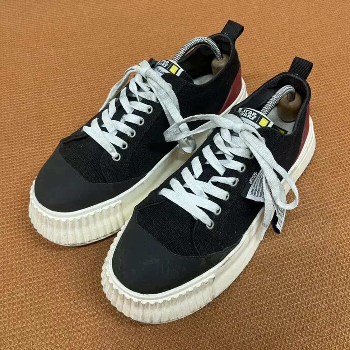 스윗피쉬 X 스타워즈 스니커즈 운동화 270 G07086 상품이미지1
