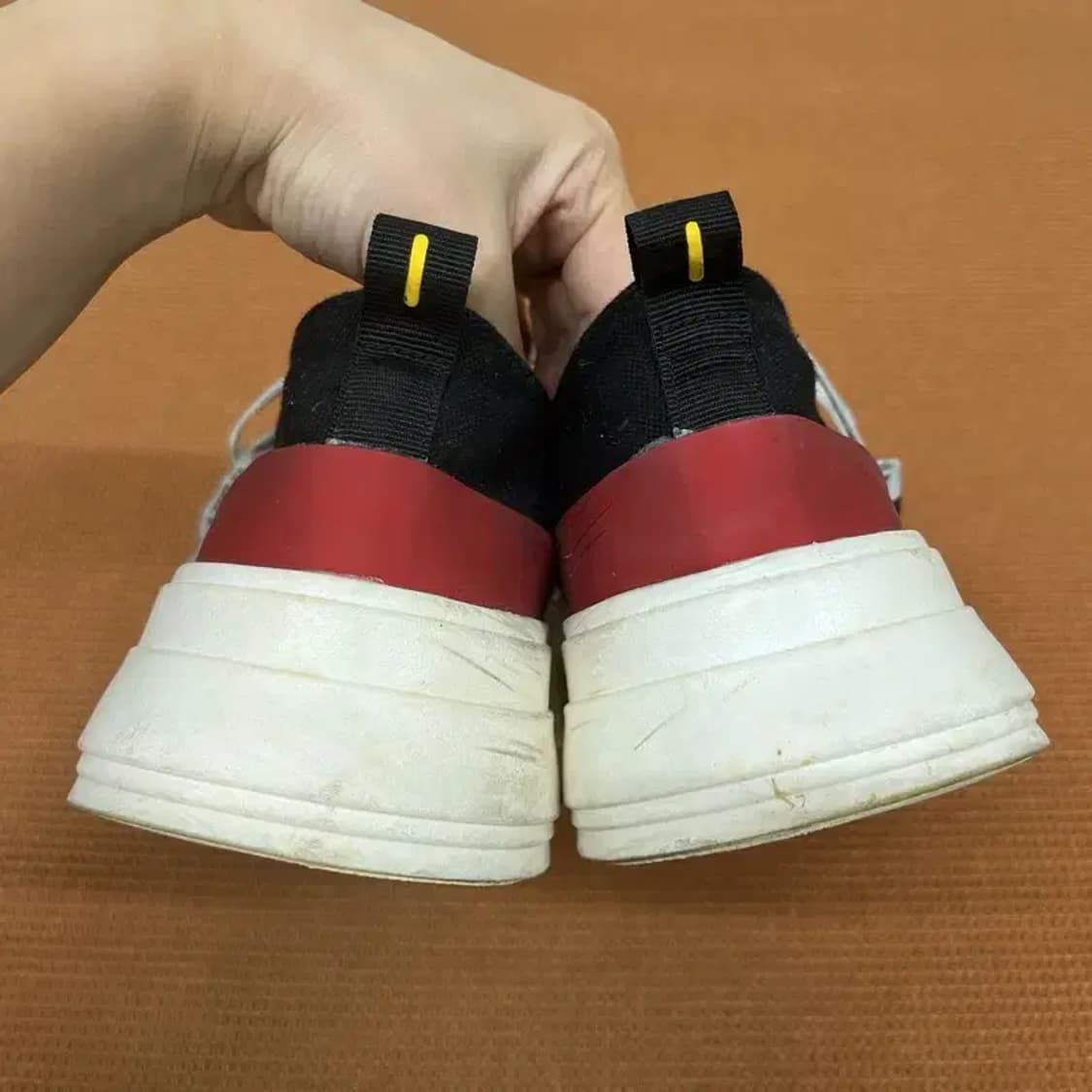 스윗피쉬 X 스타워즈 스니커즈 운동화 270 G07086 상품이미지2