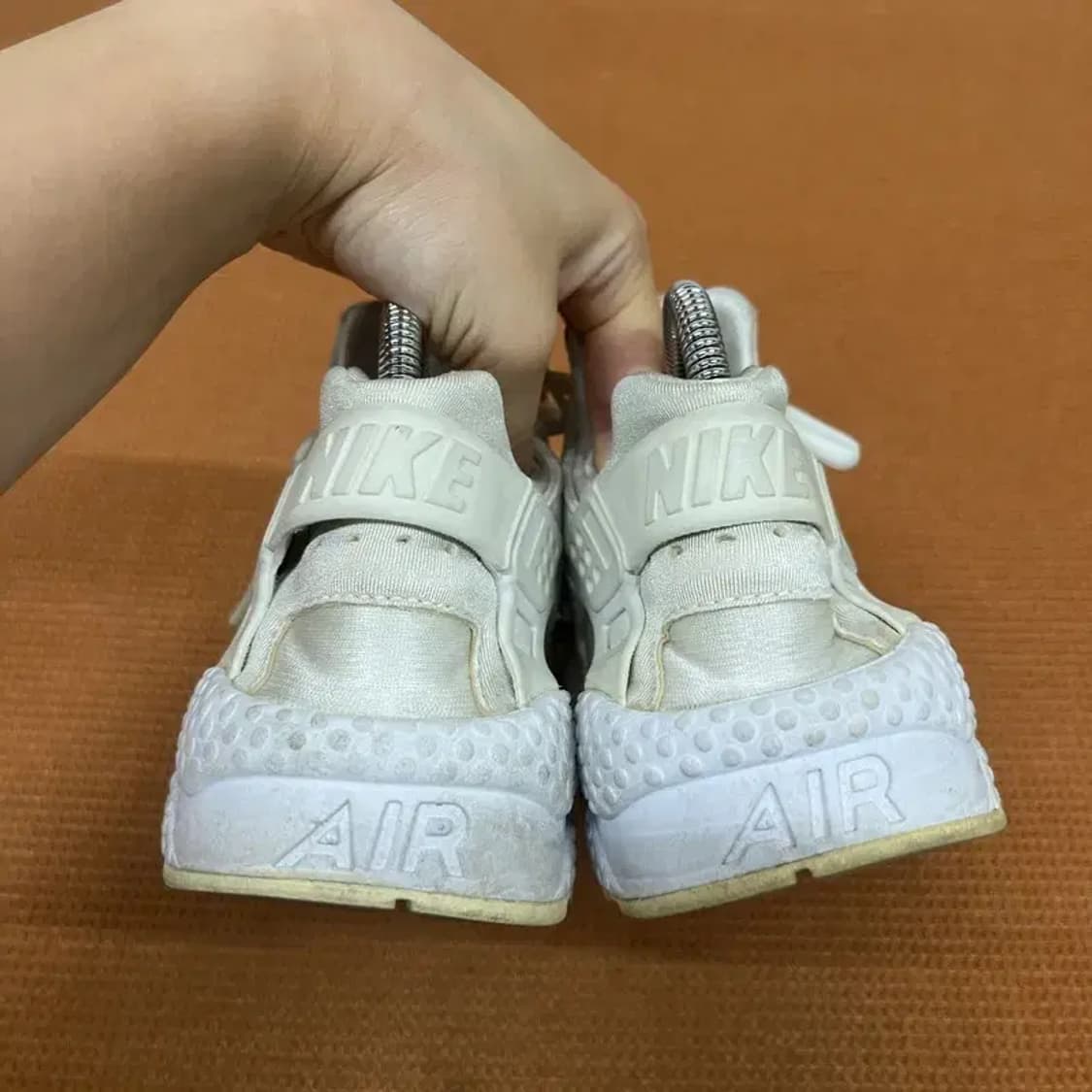 나이키 에어 허라치 런 스니커즈 운동화 245 G07121 상품이미지2