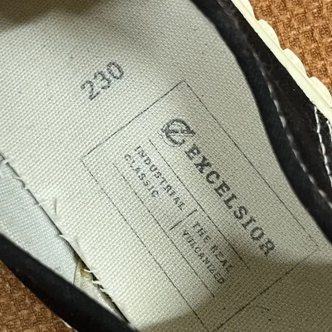 엑셀시오르 볼트 로우 스니커즈 운동화 230 G07126 상품이미지5