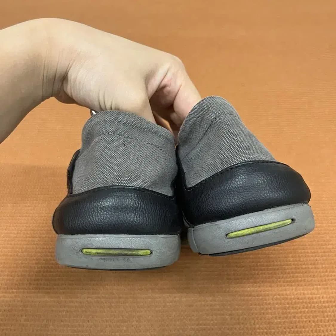 크록스 그레이 슬립온 M9 G07150 상품이미지2