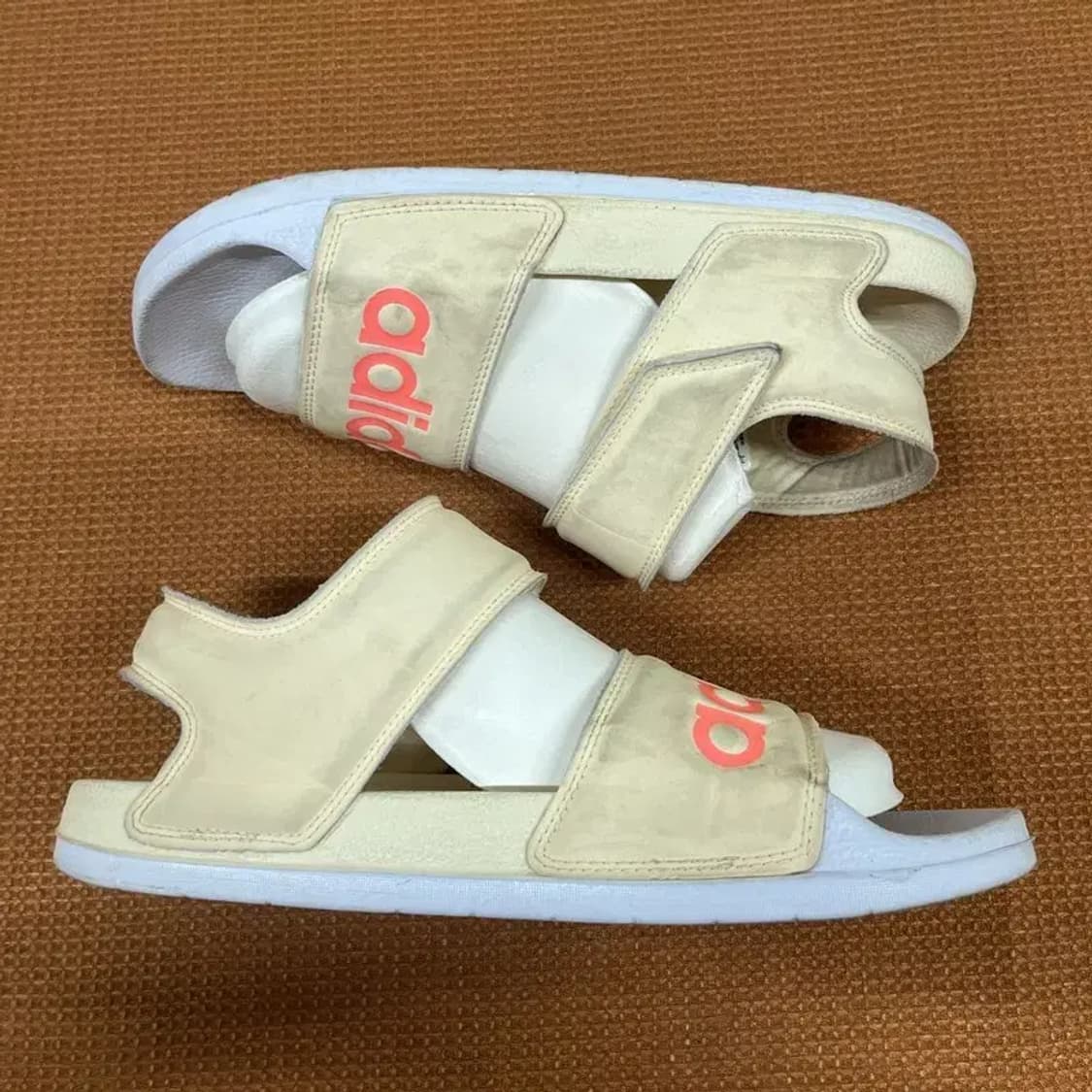 아디다스 아딜렛 샌들 255 G07204 상품이미지3