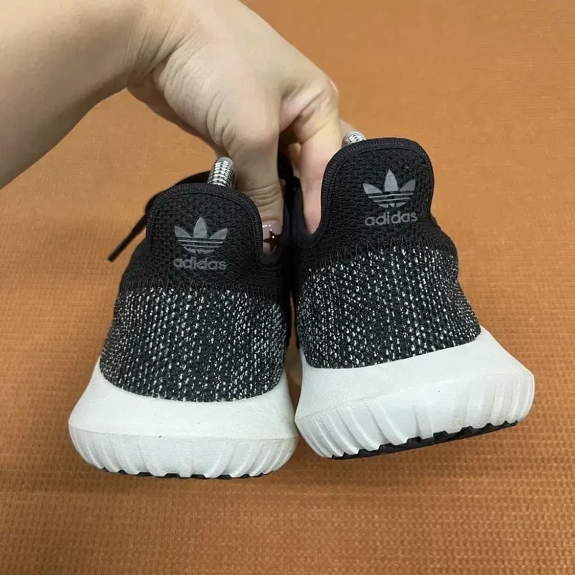 아디다스 튜블라 쉐도우 런닝화 운동화 230 G07187 상품이미지2