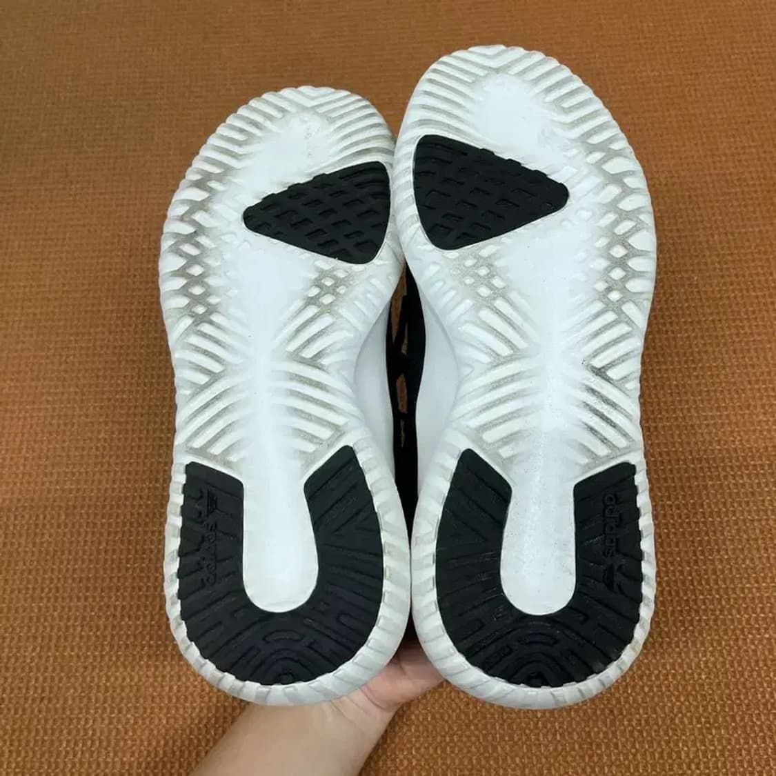 아디다스 튜블라 쉐도우 런닝화 운동화 230 G07187 상품이미지4