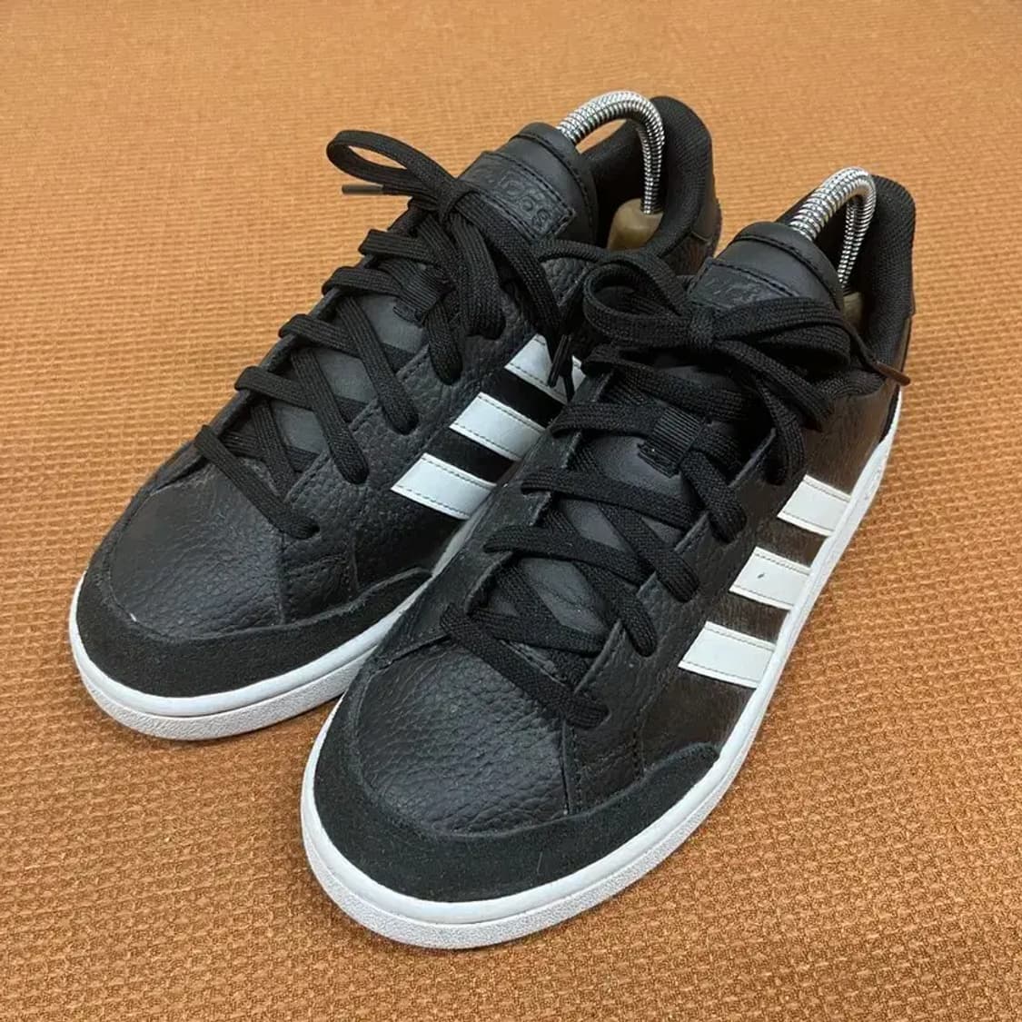 아디다스 블랙 가죽 스니커즈/일반 운동화 230 G07218 상품이미지1