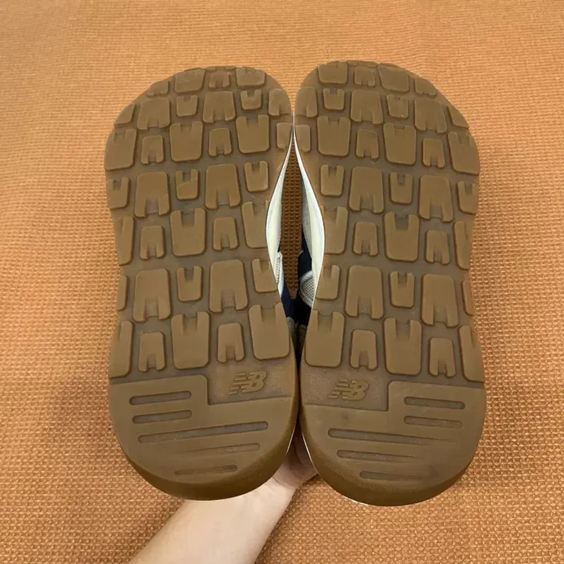 뉴발란스 5740 스니커즈 운동화 270 G07230 상품이미지4