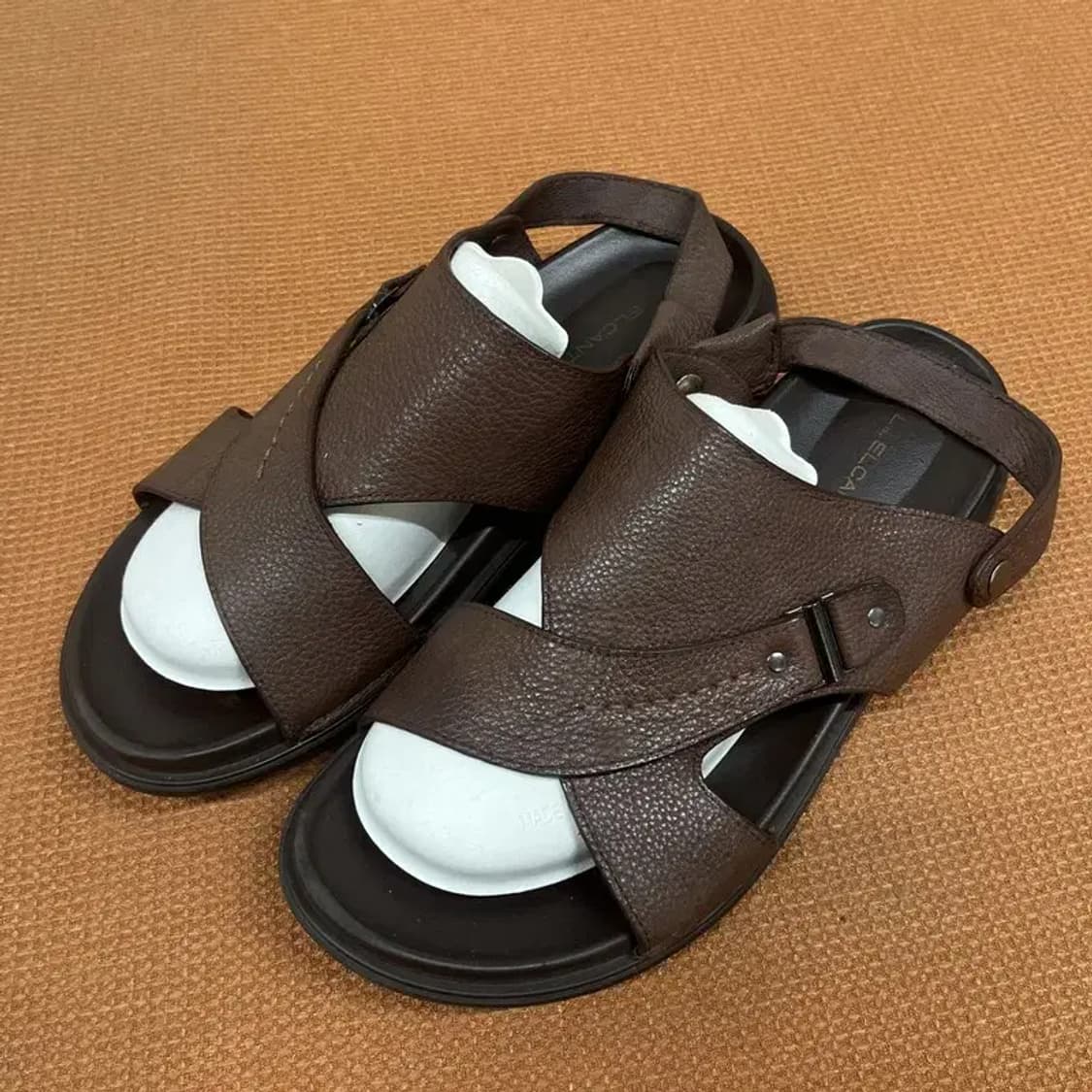 엘칸토 소가죽 와이드 스트랩 투웨이 샌들 270 G07336 상품이미지1