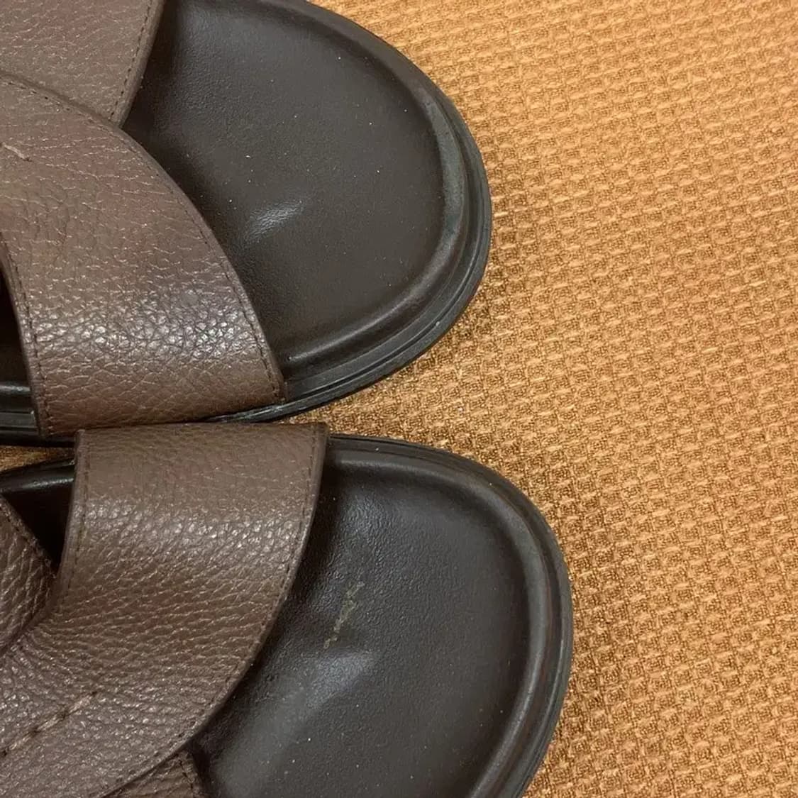 엘칸토 소가죽 와이드 스트랩 투웨이 샌들 270 G07336 상품이미지7