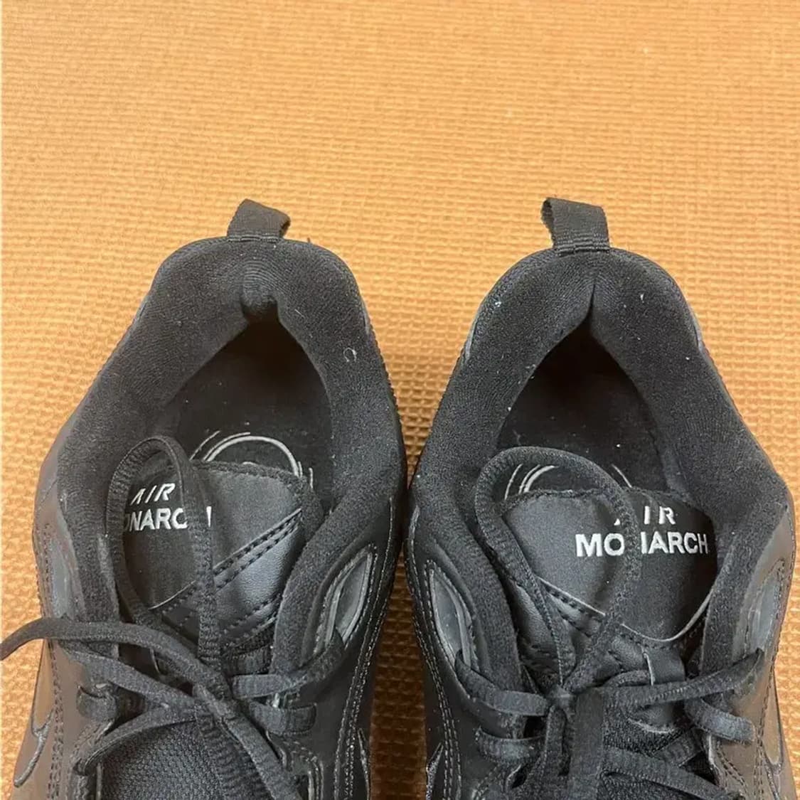 나이키 에어 모나크 4 스니커즈 운동화 290 G07293 상품이미지6