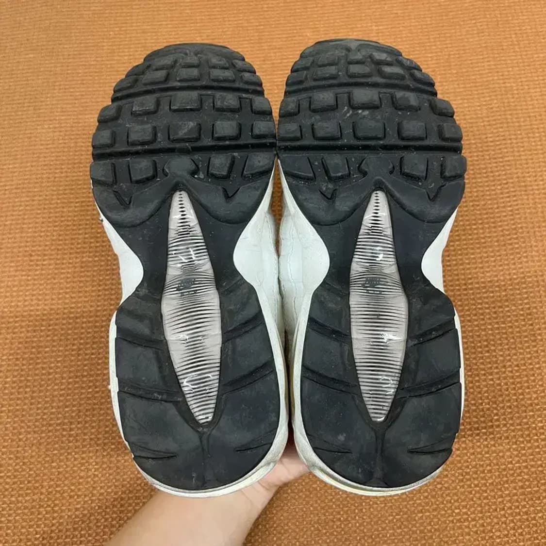 나이키 에어맥스 95 스니커즈 운동화 235 G07304 상품이미지4