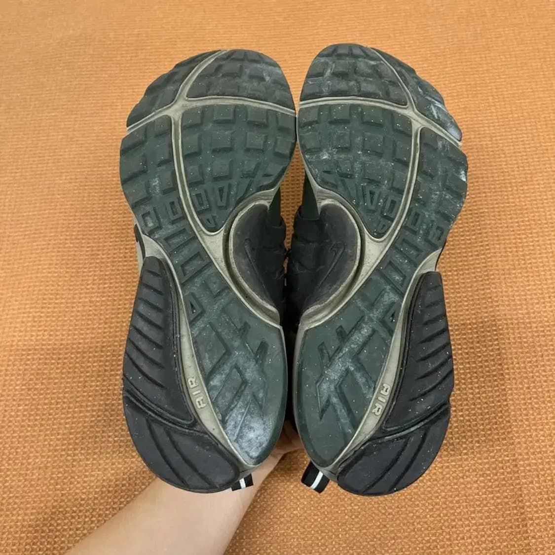 나이키 에어 프레스토 유틸리티 스니커즈 운동화 270 G07322 상품이미지4