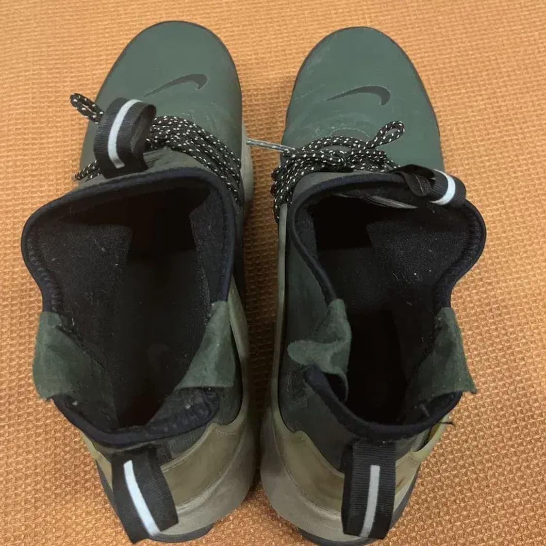 나이키 에어 프레스토 유틸리티 스니커즈 운동화 270 G07322 상품이미지7