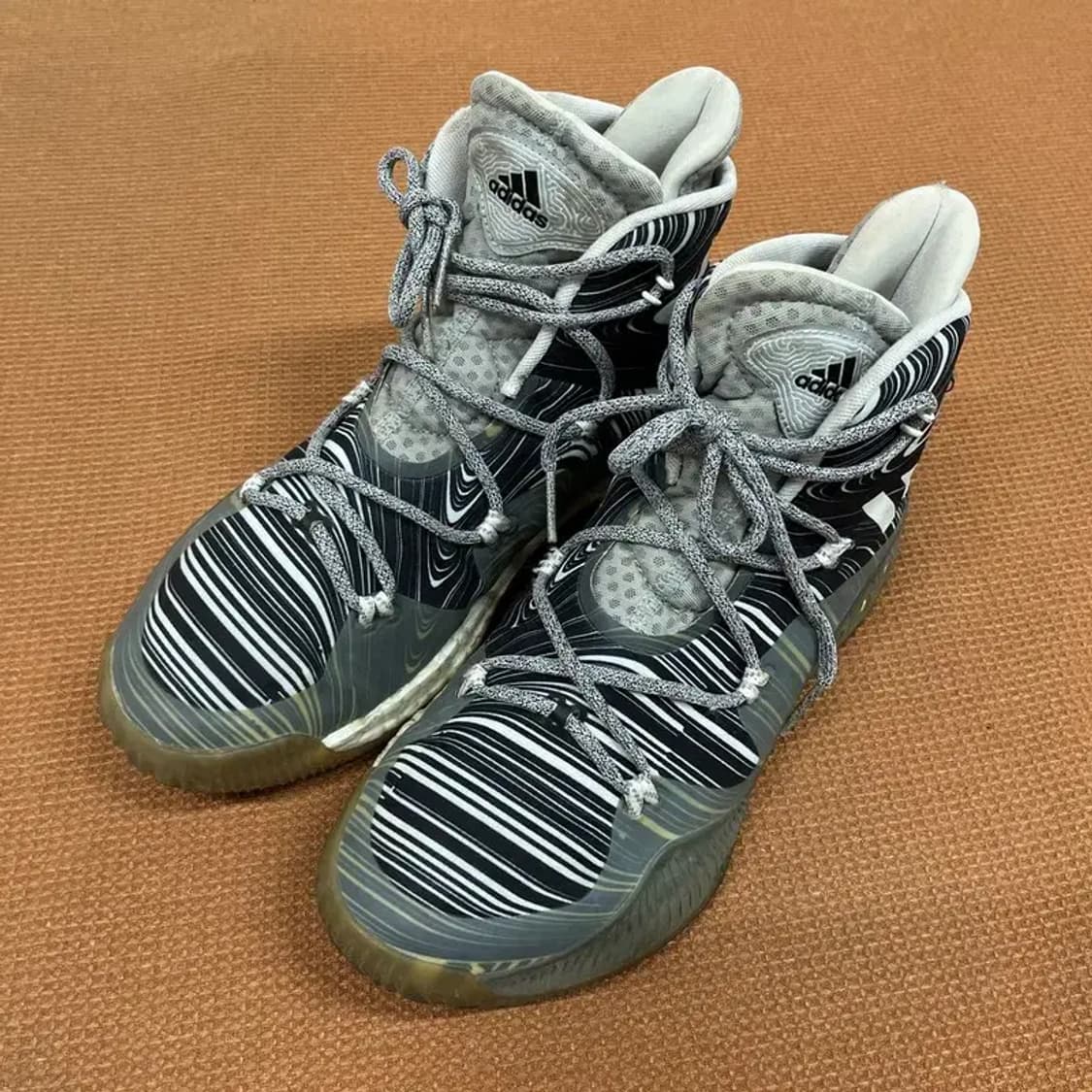 아디다스 크레이지 익스플로시브 농구화 운동화 280 G07328 상품이미지1