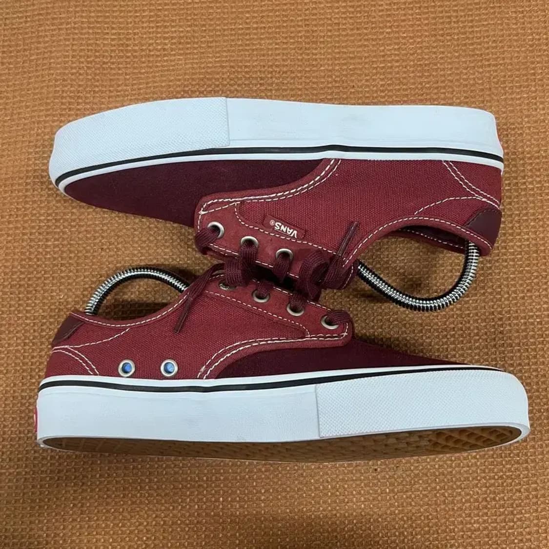 반스 치마 퍼거슨 프로 스니커즈 운동화 235 G07337 상품이미지3