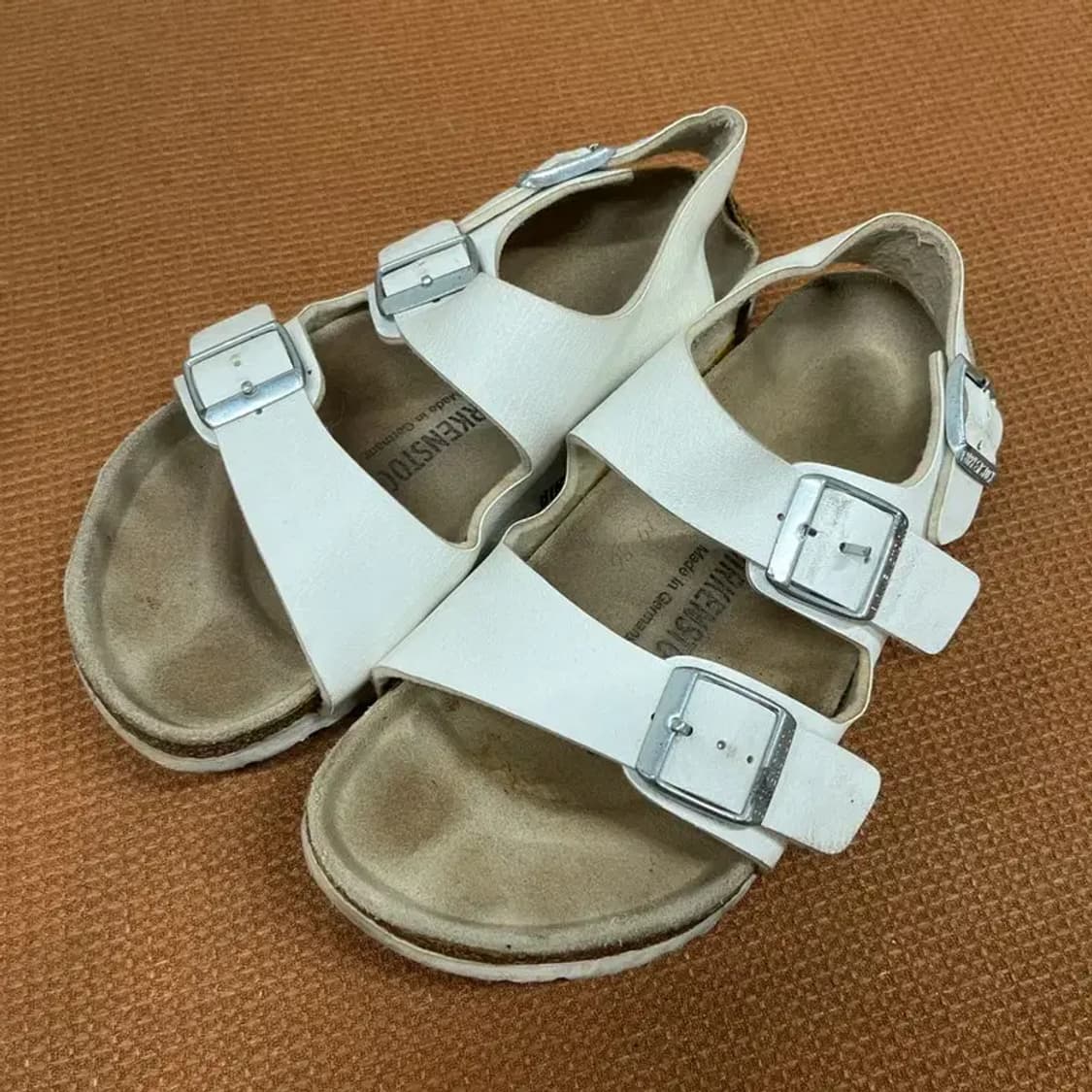 버켄스탁 밀라노 샌들 230 G07361 상품이미지1